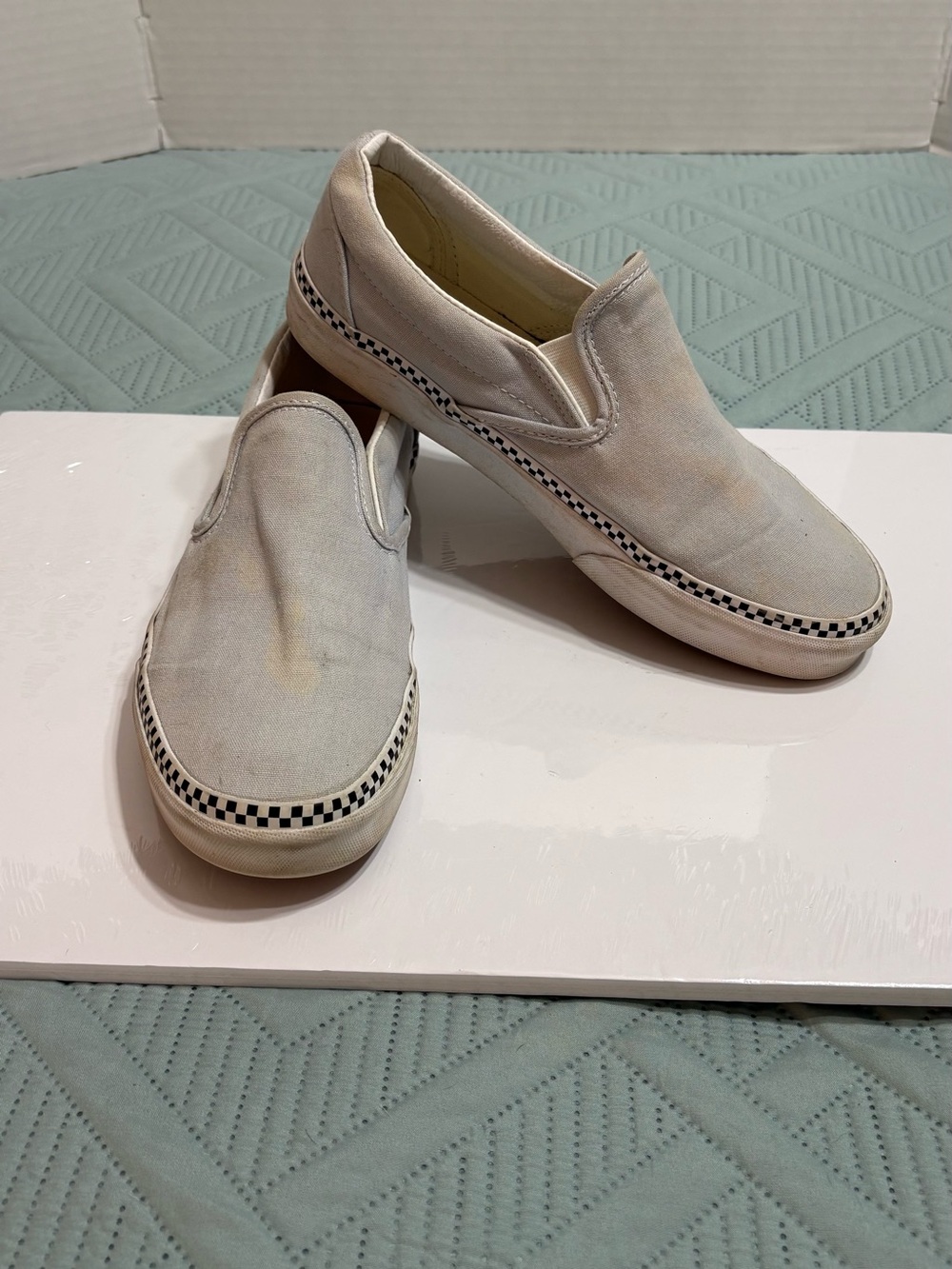 Vans Off the Wall Slip-On Men 7.5/Women’s 9 Canvas Checkerboard Foxing Gray Dawn